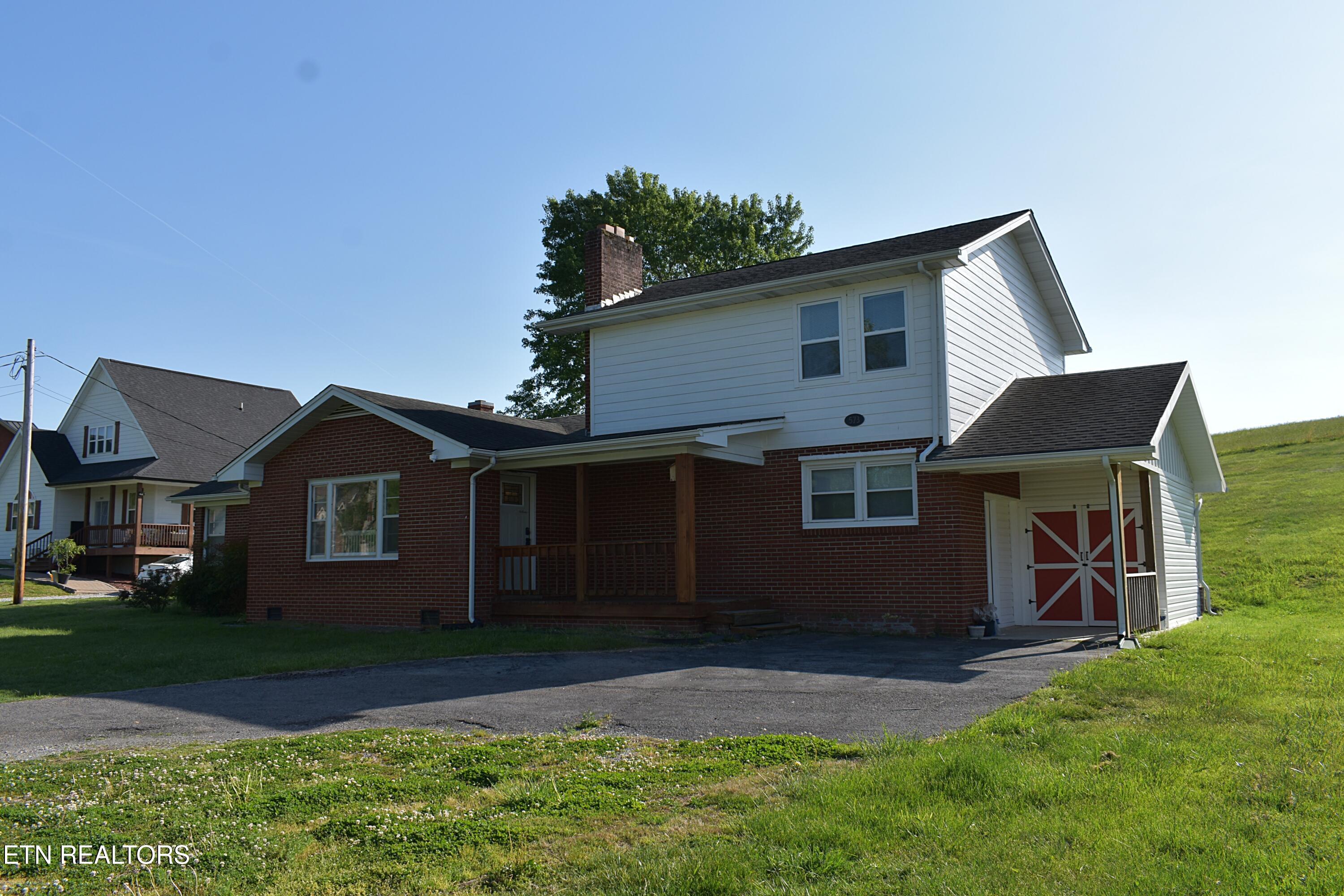 573 Patterson Road Harrogate, TN 37752 - Photo 4 of 60 DSC_0513
