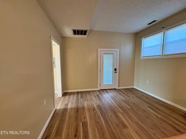 $420,000 | 573 Patterson Road, Harrogate, TN 37752
