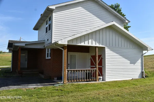 $420,000 | 573 Patterson Road, Harrogate, TN 37752