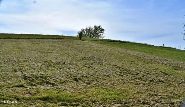 $420,000 | 573 Patterson Road, Harrogate, TN 37752