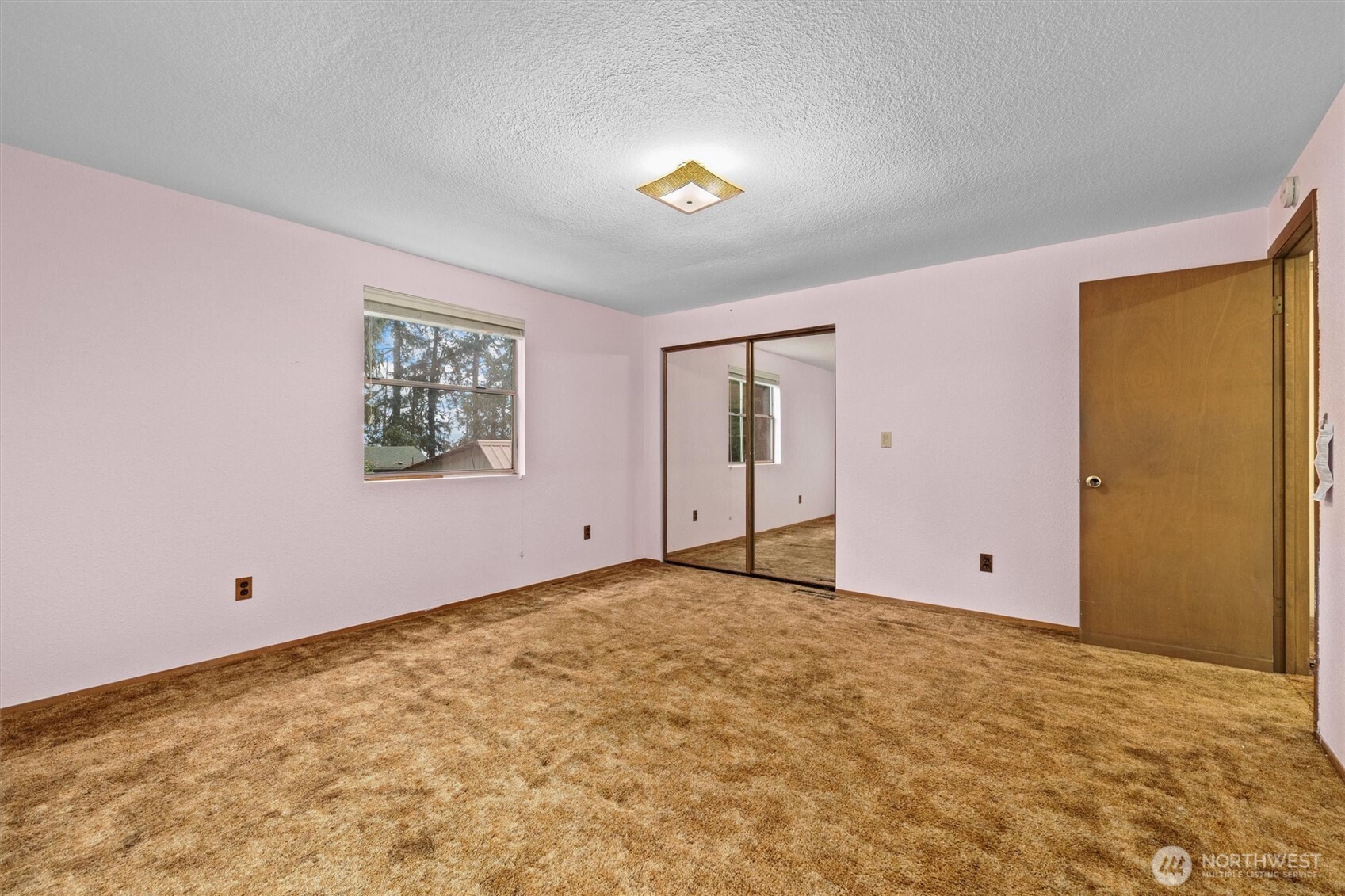 3817 Bells Beach Road Langley, WA 98260 - Photo 16 of 40