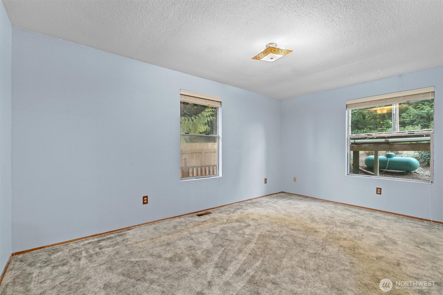 3817 Bells Beach Road Langley, WA 98260 - Photo 17 of 40