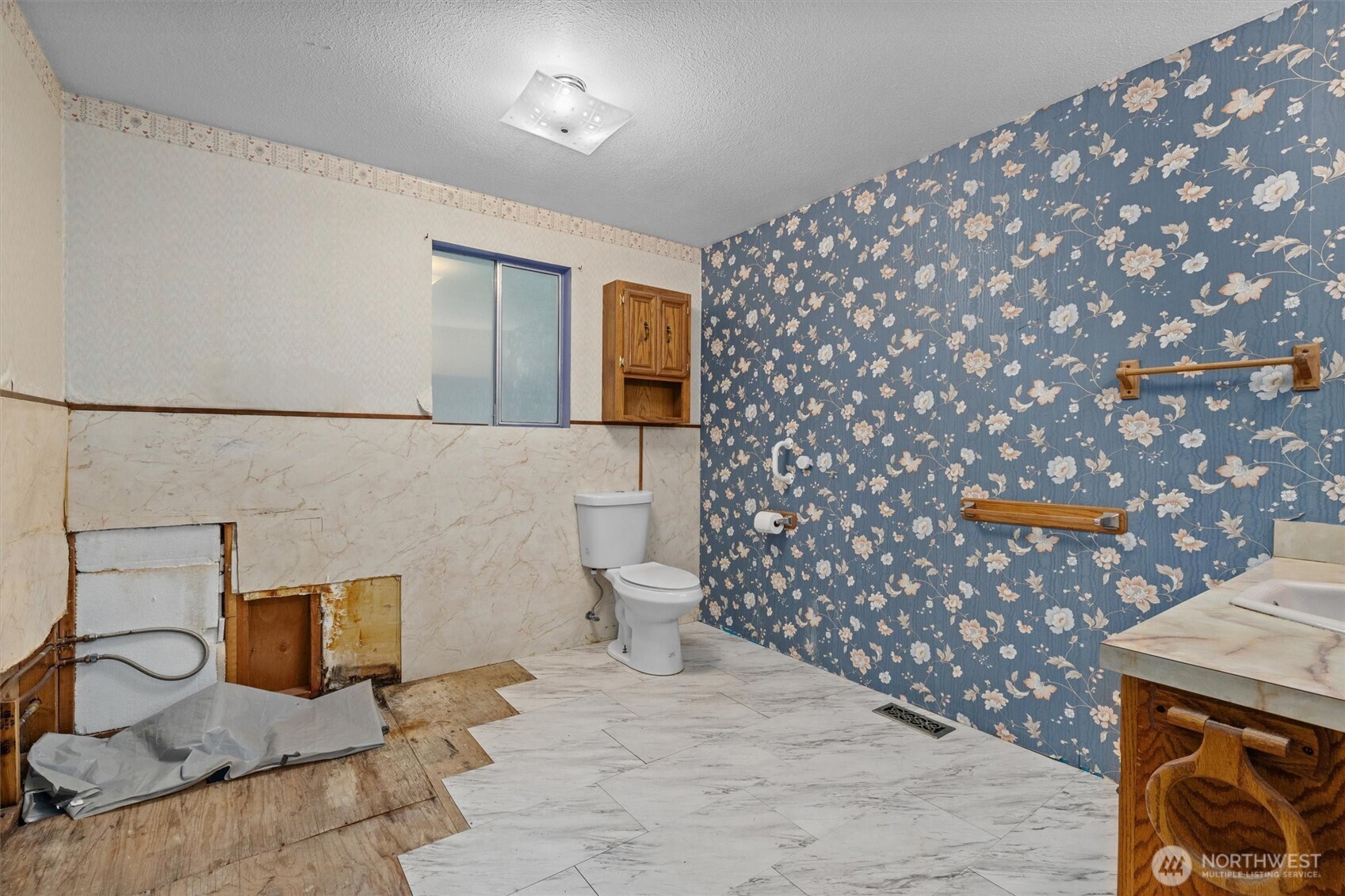 3817 Bells Beach Road Langley, WA 98260 - Photo 19 of 40