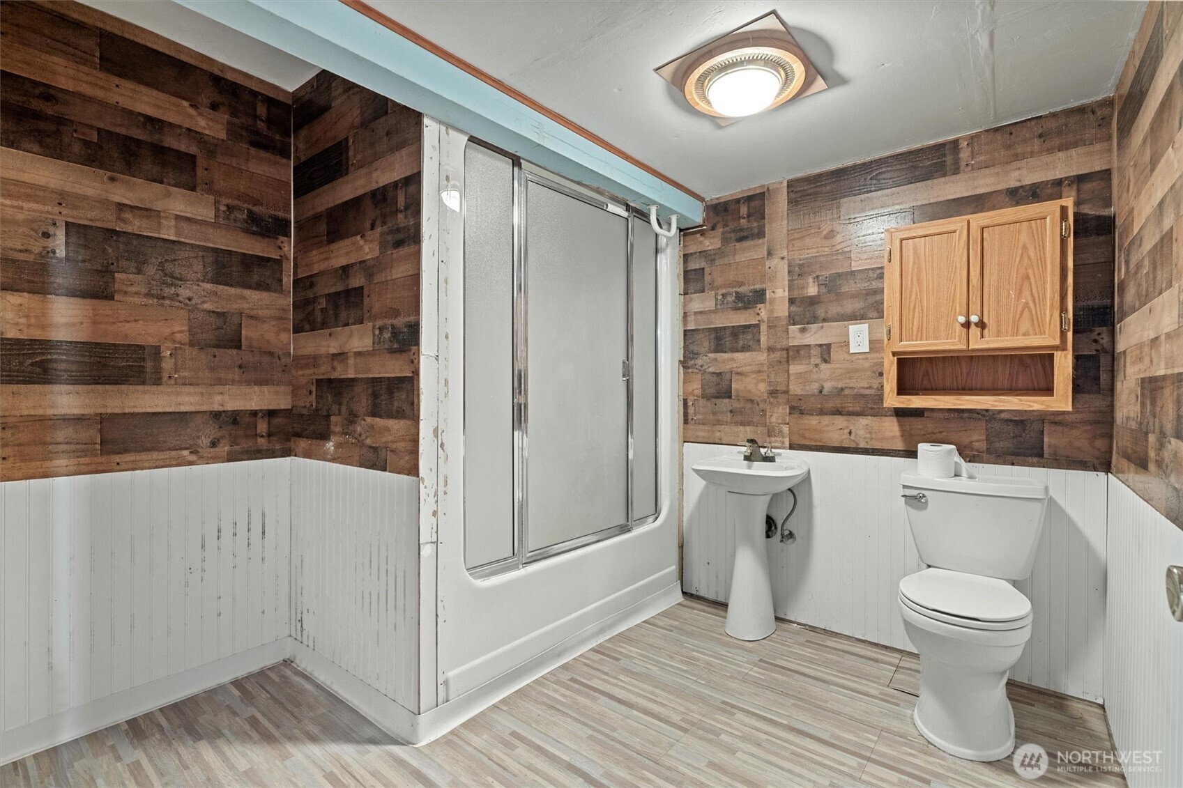 3817 Bells Beach Road Langley, WA 98260 - Photo 23 of 40