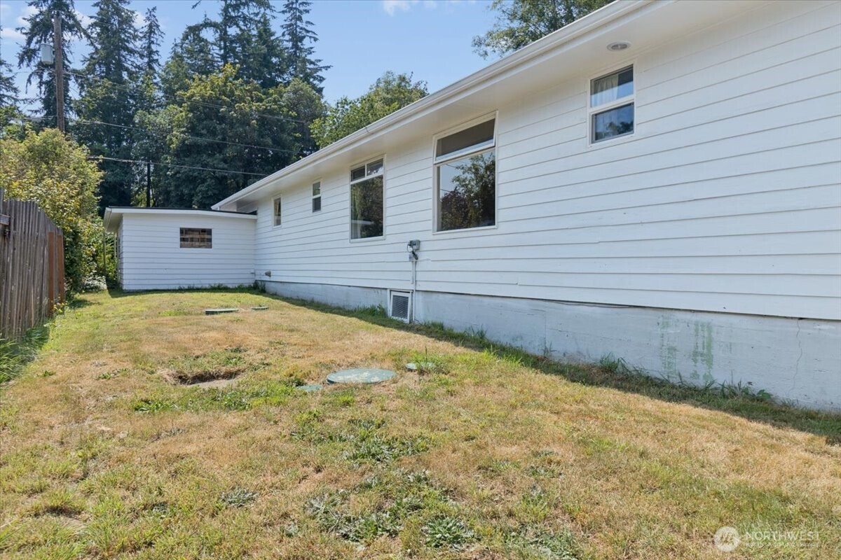 2518 Spring Street Bremerton, WA 98310 - Photo 30 of 33 Gallery Image 30
