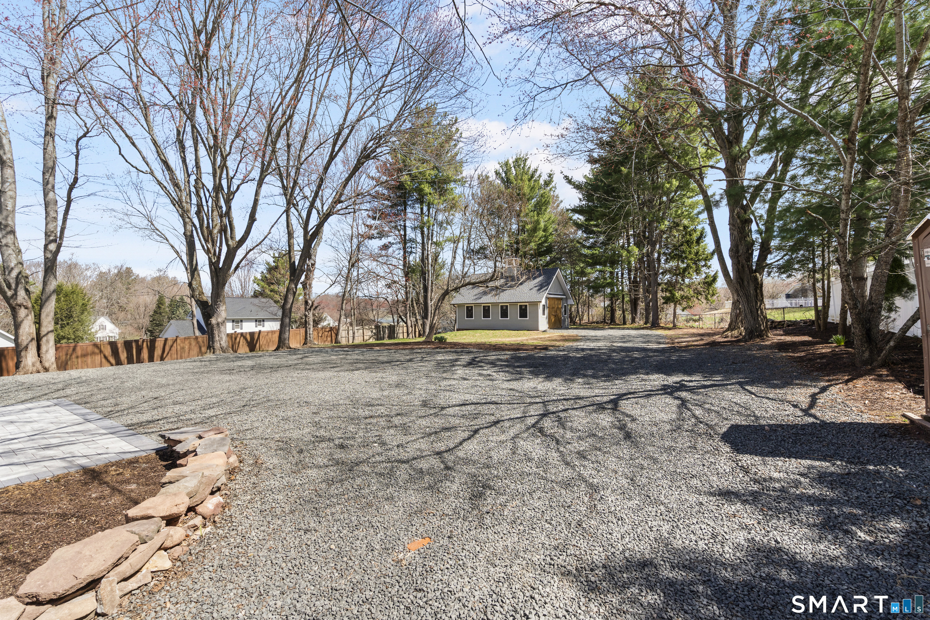 279 Keeney Street Manchester, CT 06040 - Photo 24 of 32