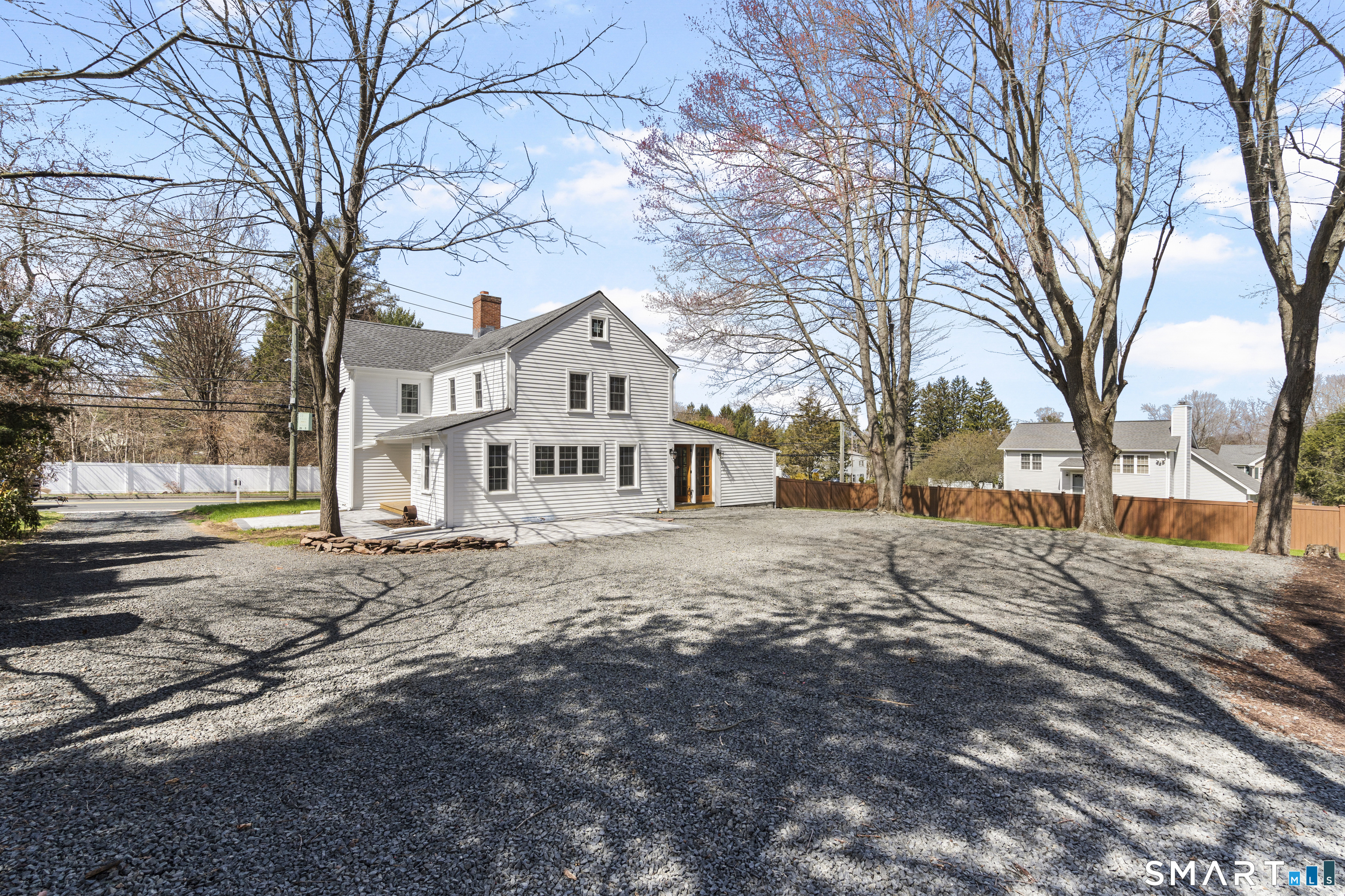 279 Keeney Street Manchester, CT 06040 - Photo 3 of 32