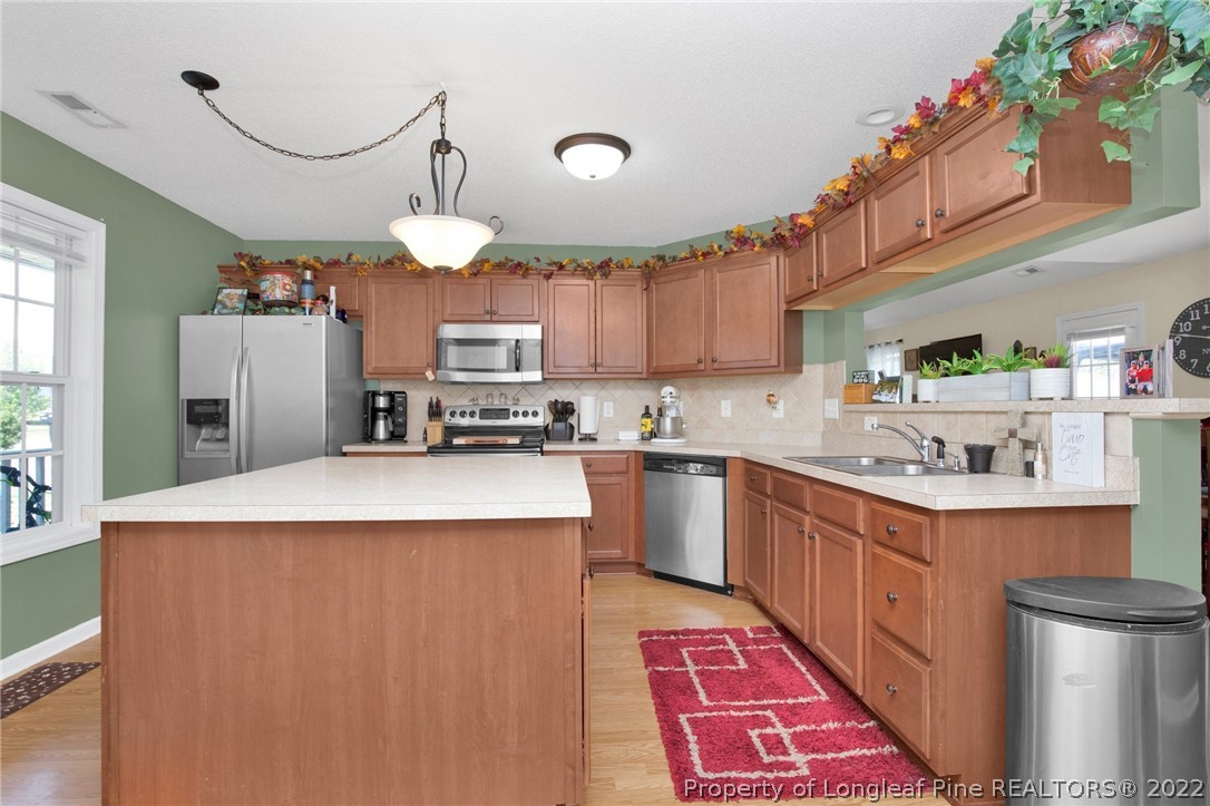 4413 Battle Forest Road Hope Mills, NC 28348 - Photo 15 of 33 Gallery Image 15