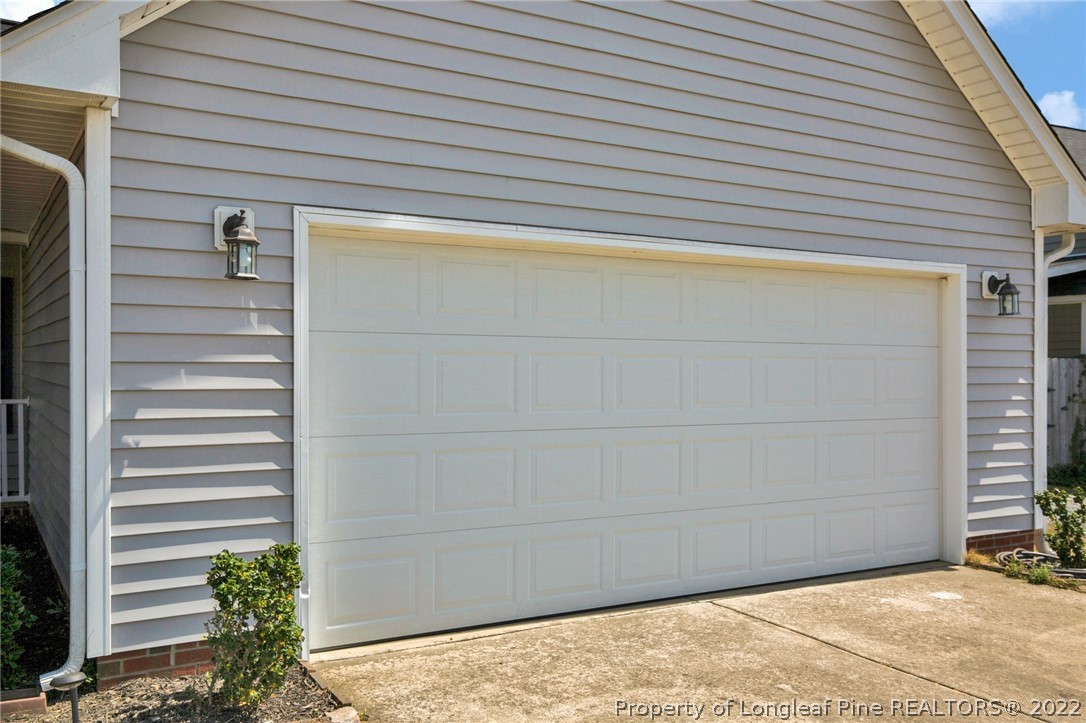 4413 Battle Forest Road Hope Mills, NC 28348 - Photo 4 of 33 Gallery Image 4