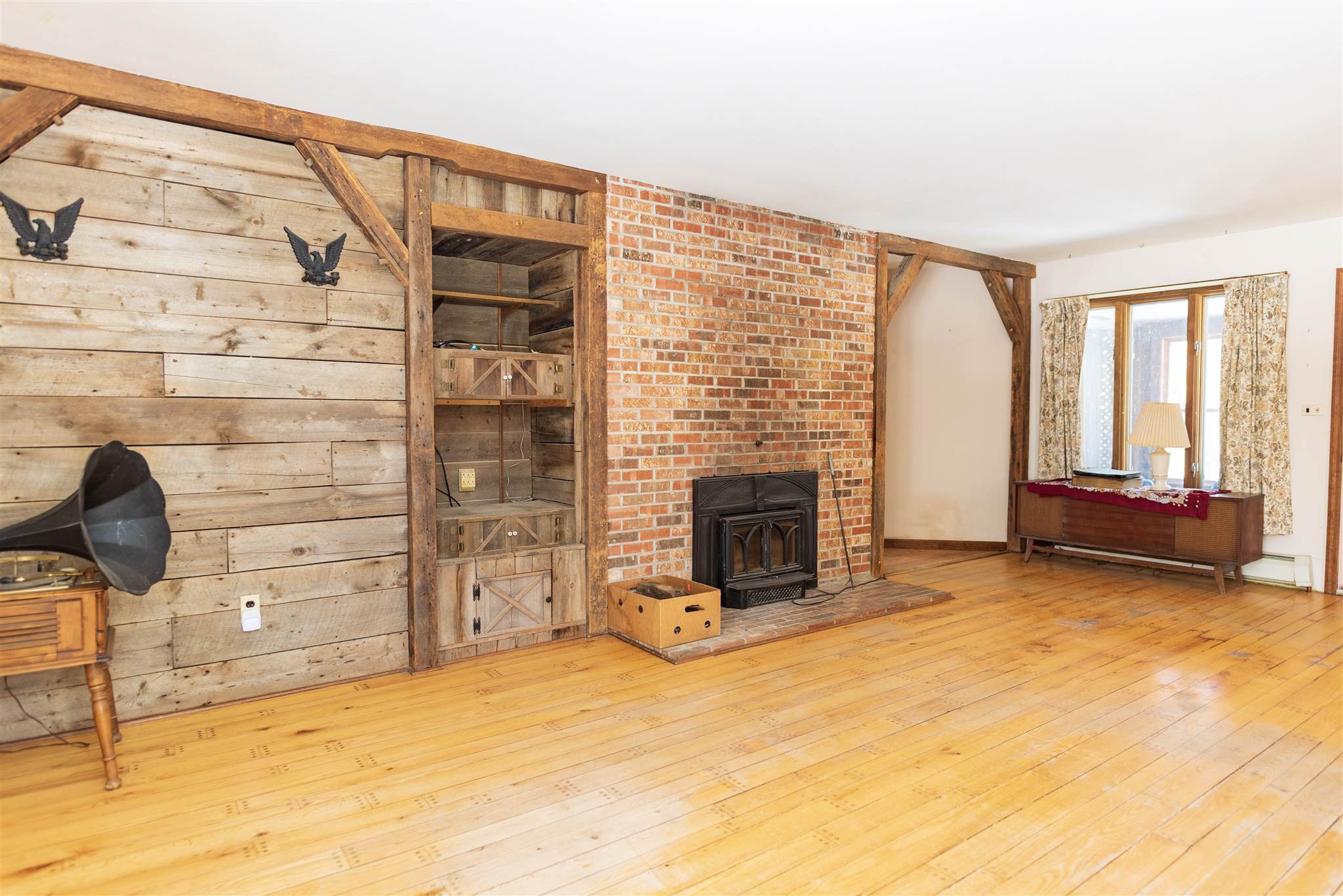 2192 South Middlebrook Road Waltham, VT 05491 - Photo 6 of 23 Gallery Image 6