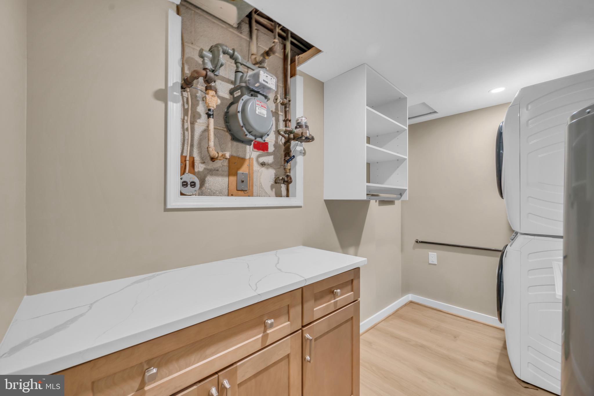 1806 North Shore Court Reston, VA 20190 - Photo 48 of 58 Dedicated laundry/utility room w/ storage