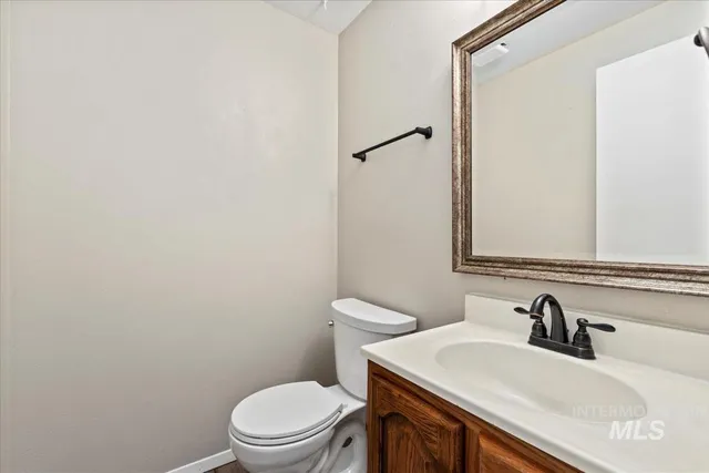 $344,900 | 1325 Amber Drive, Mountain Home, ID 83647