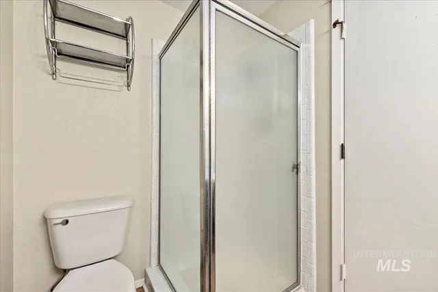 $344,900 | 1325 Amber Drive, Mountain Home, ID 83647