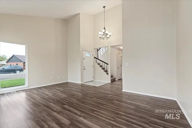 $344,900 | 1325 Amber Drive, Mountain Home, ID 83647