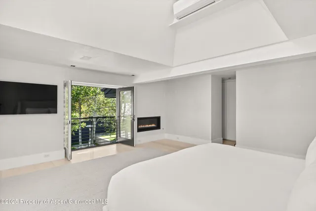 $30,000,000 | 1220 Red Butte Drive, Aspen, CO 81611