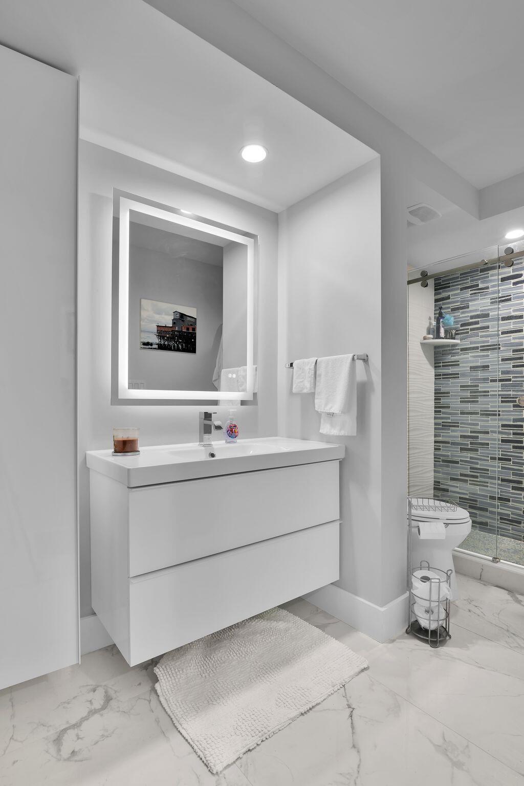 859 Jeffery Street, Unit 202 Boca Raton, FL 33487 - Photo 27 of 94 859 Jeffery St 202 pic 6