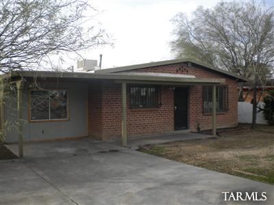 242 East Navajo Road Tucson, AZ 85705 - Photo 1 of 6 Gallery Image 1