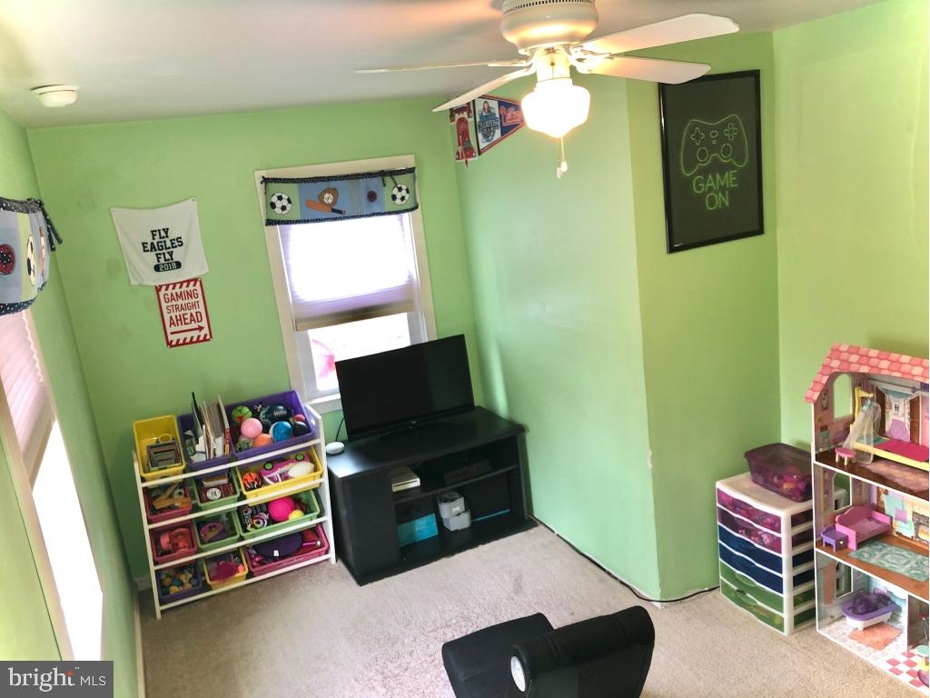 307 Madison Road Willow Grove, PA 19090 - Photo 15 of 18 Gallery Image 15