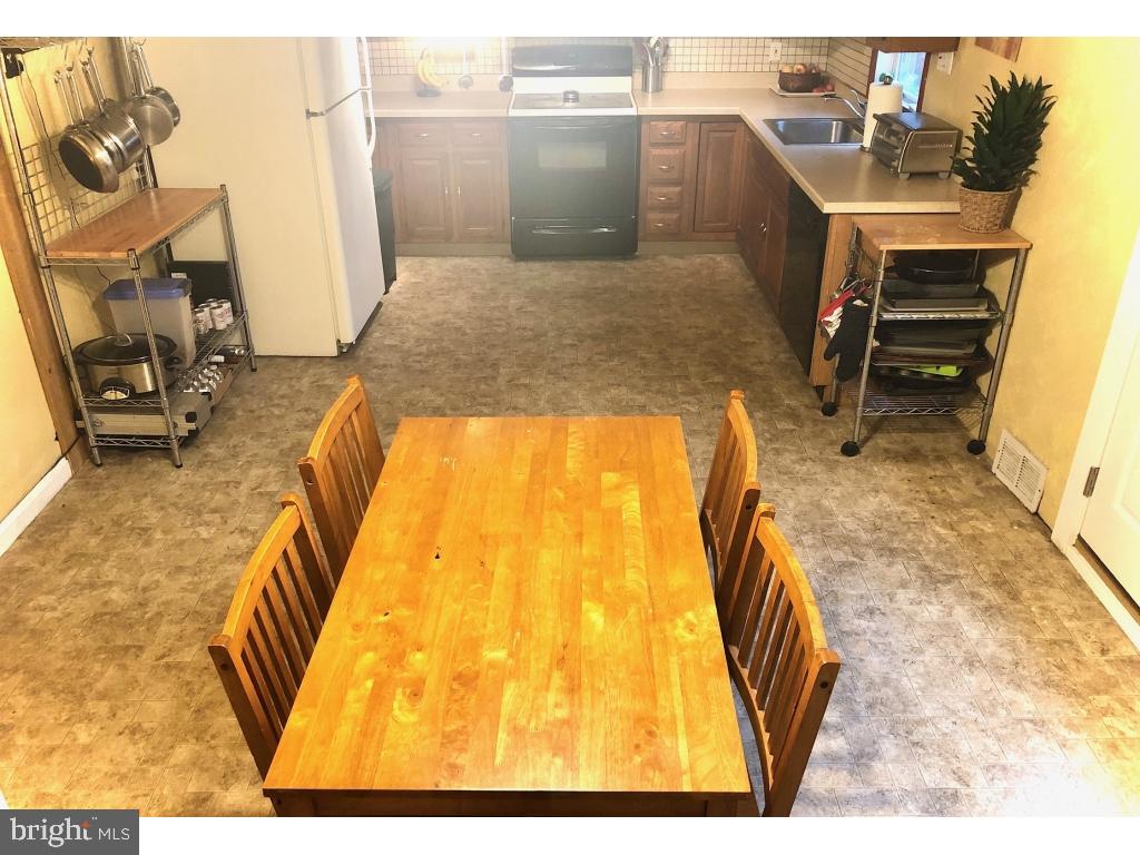 307 Madison Road Willow Grove, PA 19090 - Photo 4 of 18 Gallery Image 4
