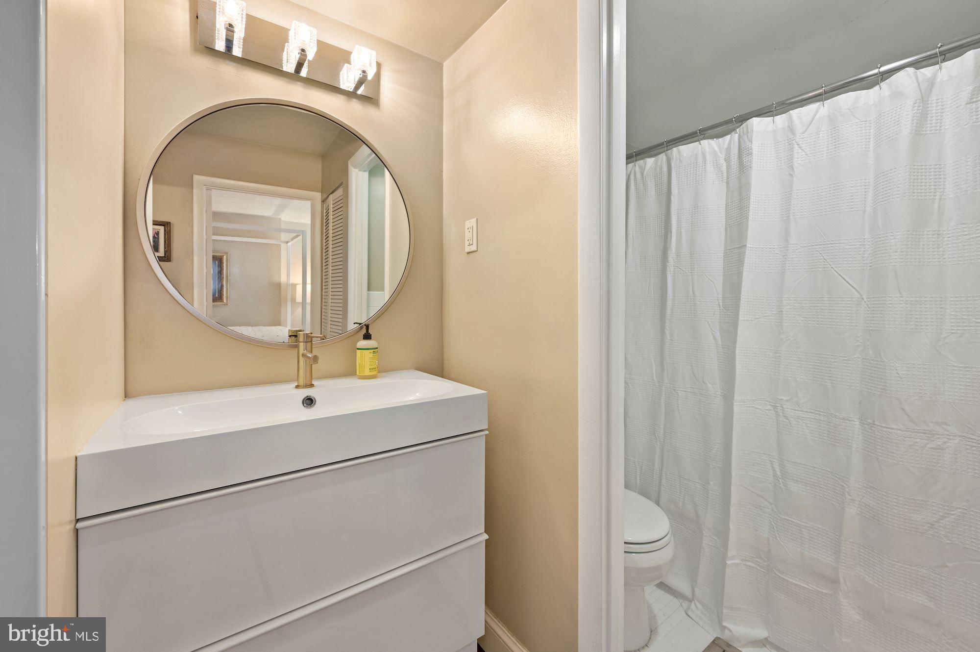 1440 N Street Northwest, Unit 604 Washington, DC 20005 - Photo 14 of 28