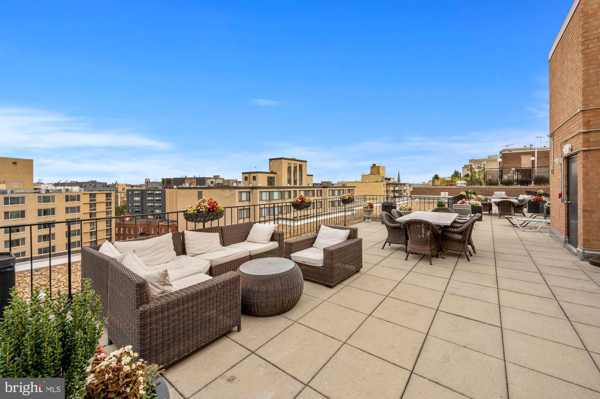 1440 N Street Northwest, Unit 604 Washington, DC 20005 - Photo 21 of 28