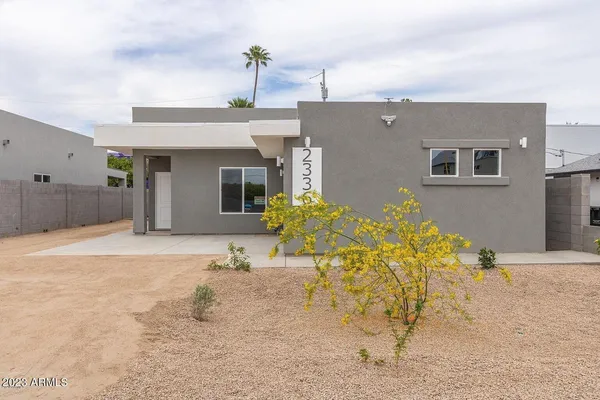 $2,495 | 2336 East Harvard Street, Unit B, Phoenix, AZ 85006