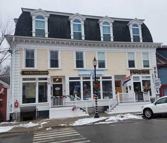 $1,450 | 24 C Central Square, Bristol, NH 03222