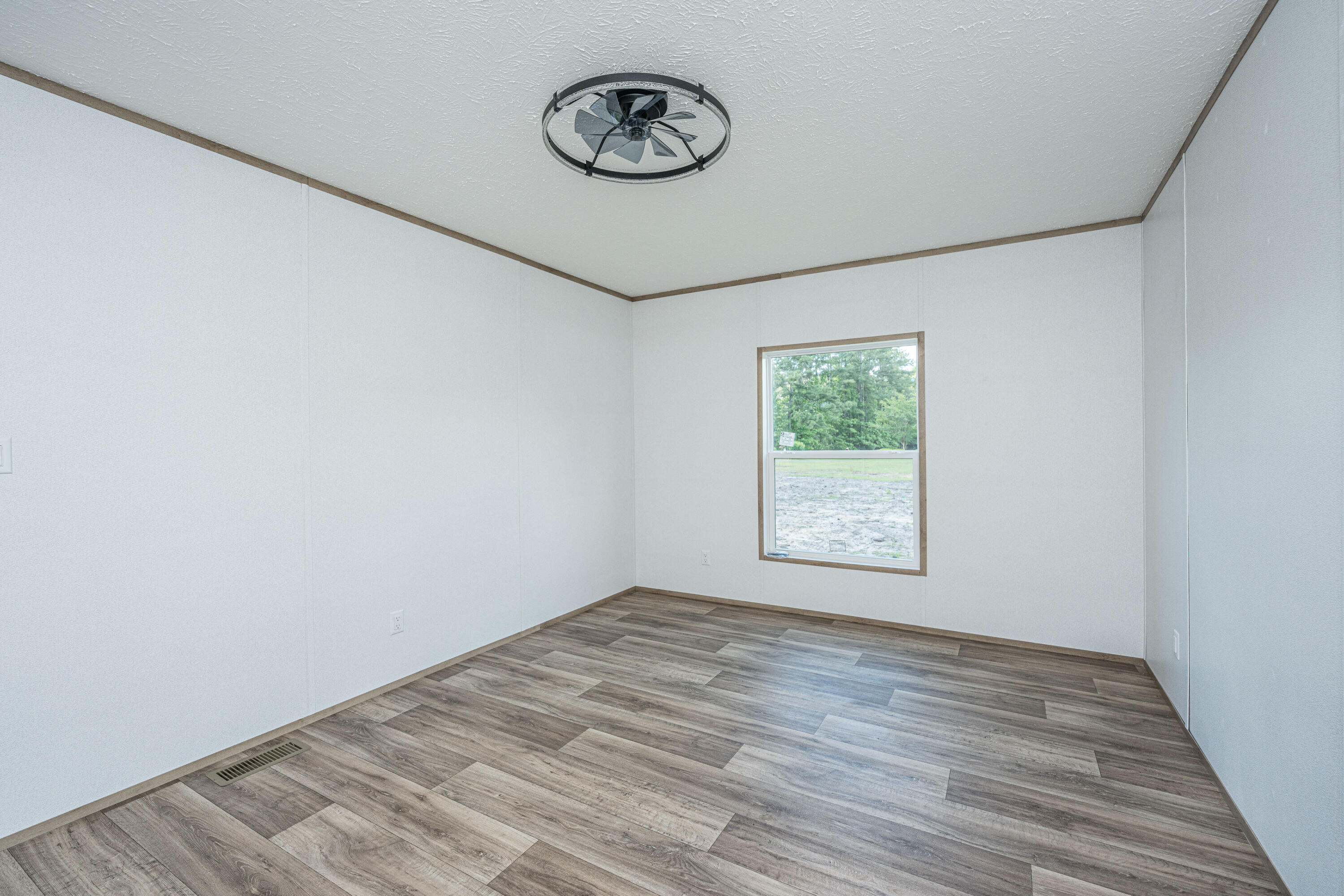 167 Davis Terrace St. George, SC 29477 - Photo 36 of 92 167DavisTerraceDr030