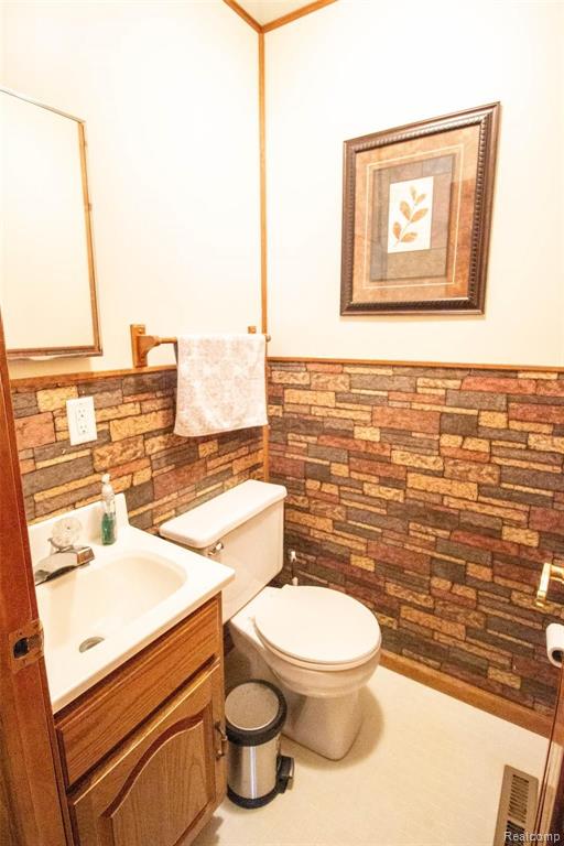 4170 North Gale Road Davison, MI 48423 - Photo 12 of 41