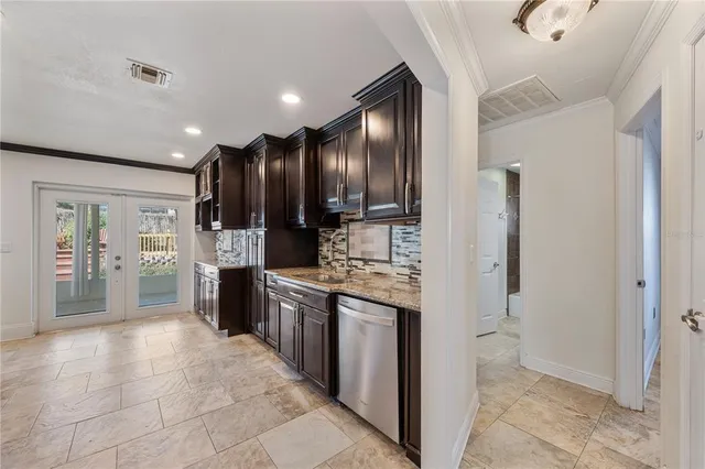 $369,900 | 627 Palmore Court, Lakeland, FL 33813