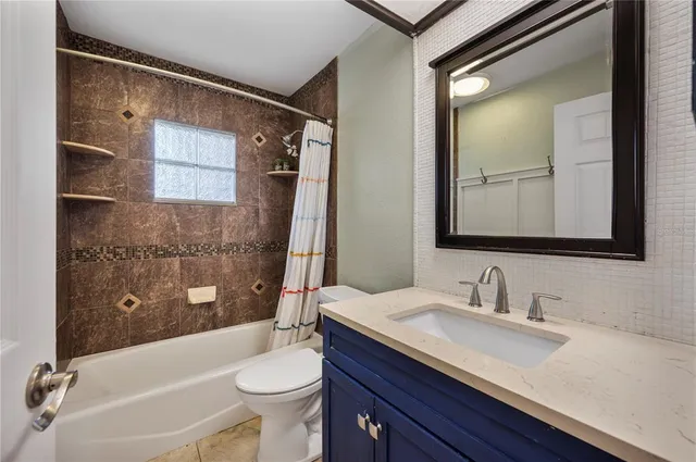 $369,900 | 627 Palmore Court, Lakeland, FL 33813