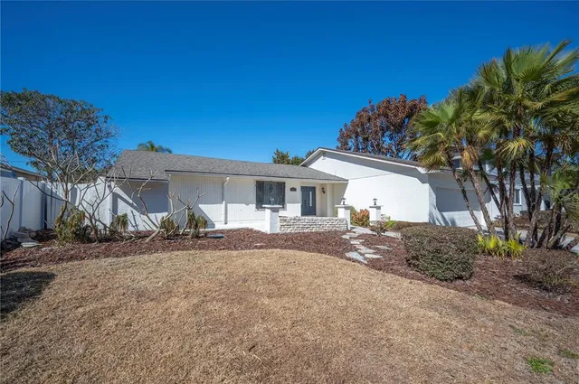 $369,900 | 627 Palmore Court, Lakeland, FL 33813