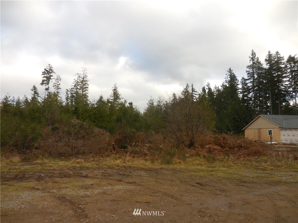 1211- Northeast Raspberry Ridge Lane Poulsbo, WA 98370 - Photo 2 of 34 Gallery Image 2