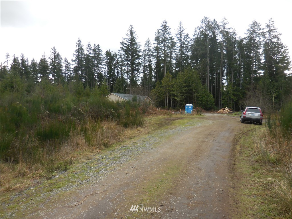 1211- Northeast Raspberry Ridge Lane Poulsbo, WA 98370 - Photo 22 of 34 Gallery Image 22