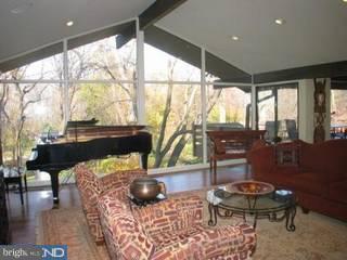 1344 Valley Road Villanova, PA 19085 - Photo 3 of 6