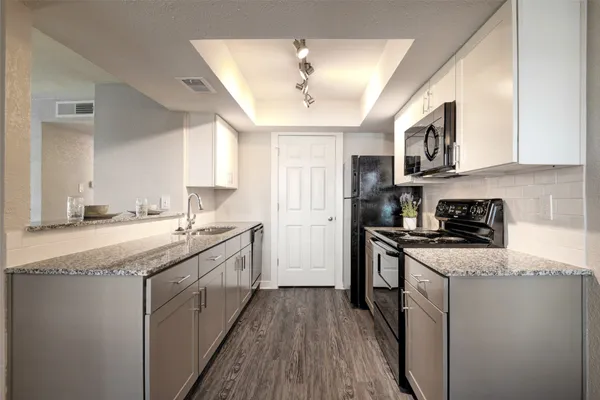 $1,345 | 8787 Hammerly Boulevard, Unit 325, Houston, TX 77080