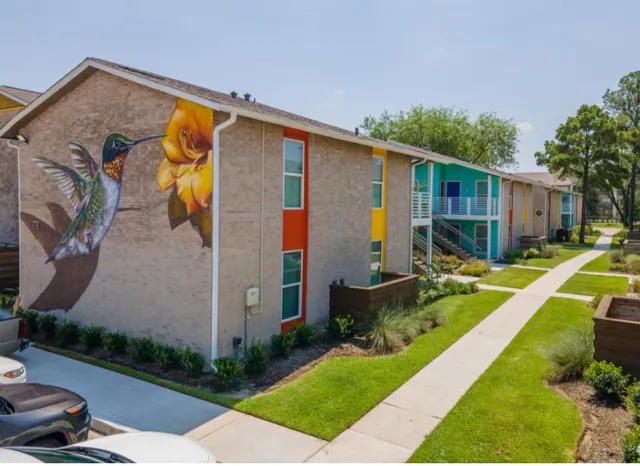 $1,345 | 8787 Hammerly Boulevard, Unit 325, Houston, TX 77080