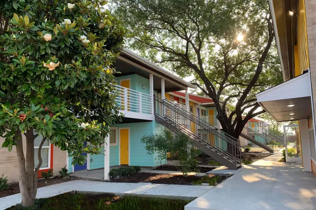 $1,345 | 8787 Hammerly Boulevard, Unit 325, Houston, TX 77080