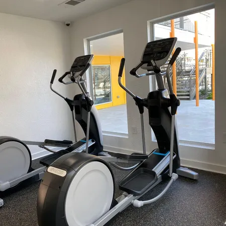 $1,345 | 8787 Hammerly Boulevard, Unit 325, Houston, TX 77080