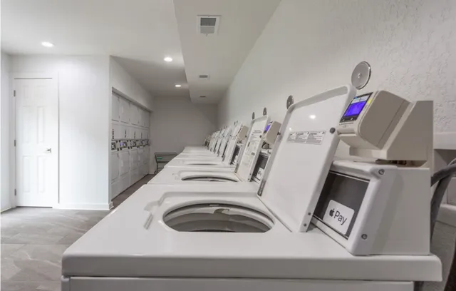 $1,345 | 8787 Hammerly Boulevard, Unit 325, Houston, TX 77080