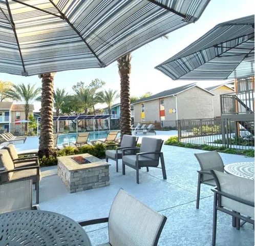 $1,345 | 8787 Hammerly Boulevard, Unit 325, Houston, TX 77080