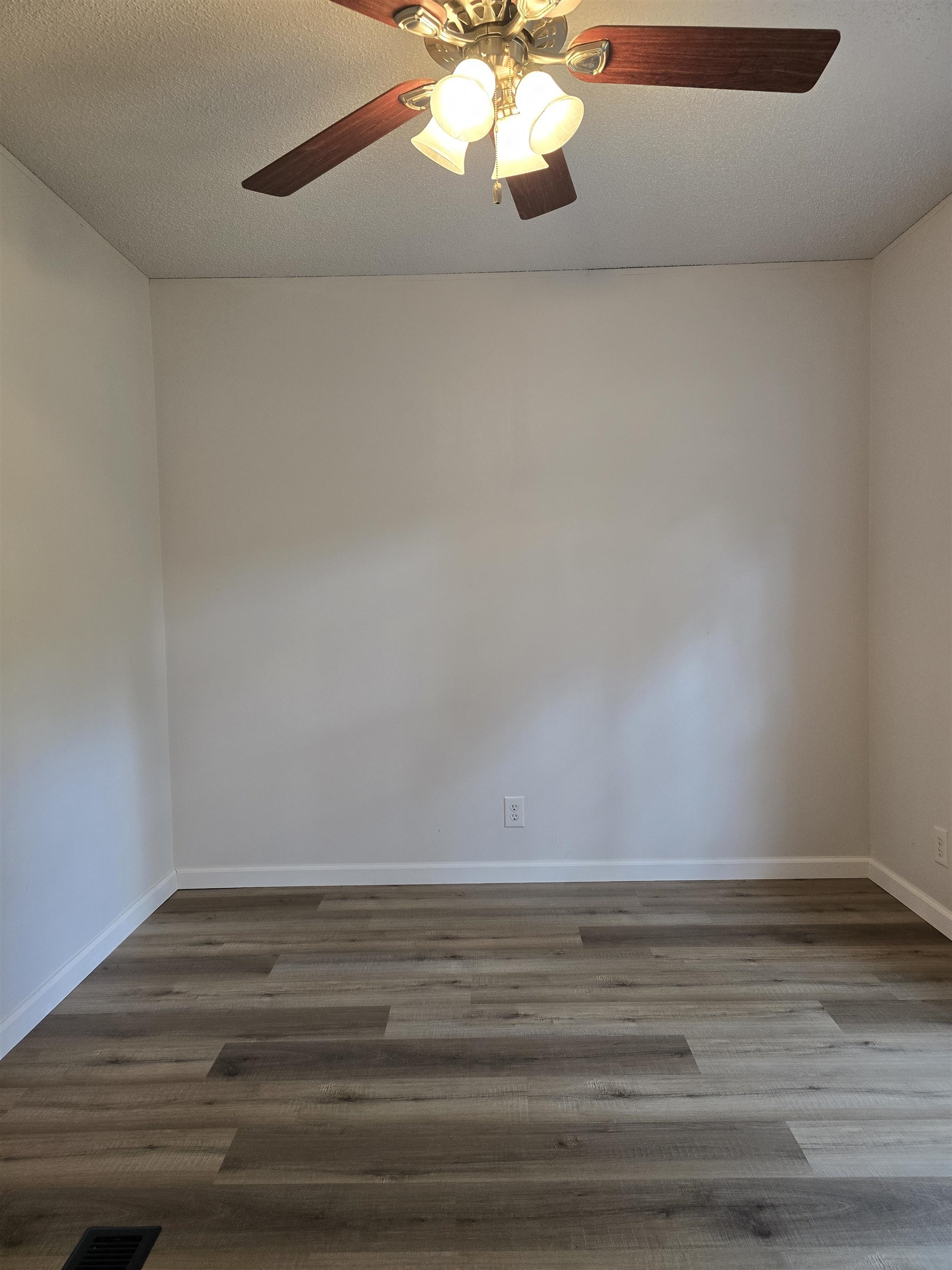 3319 Vera Lane Perry, FL 32347 - Photo 10 of 16