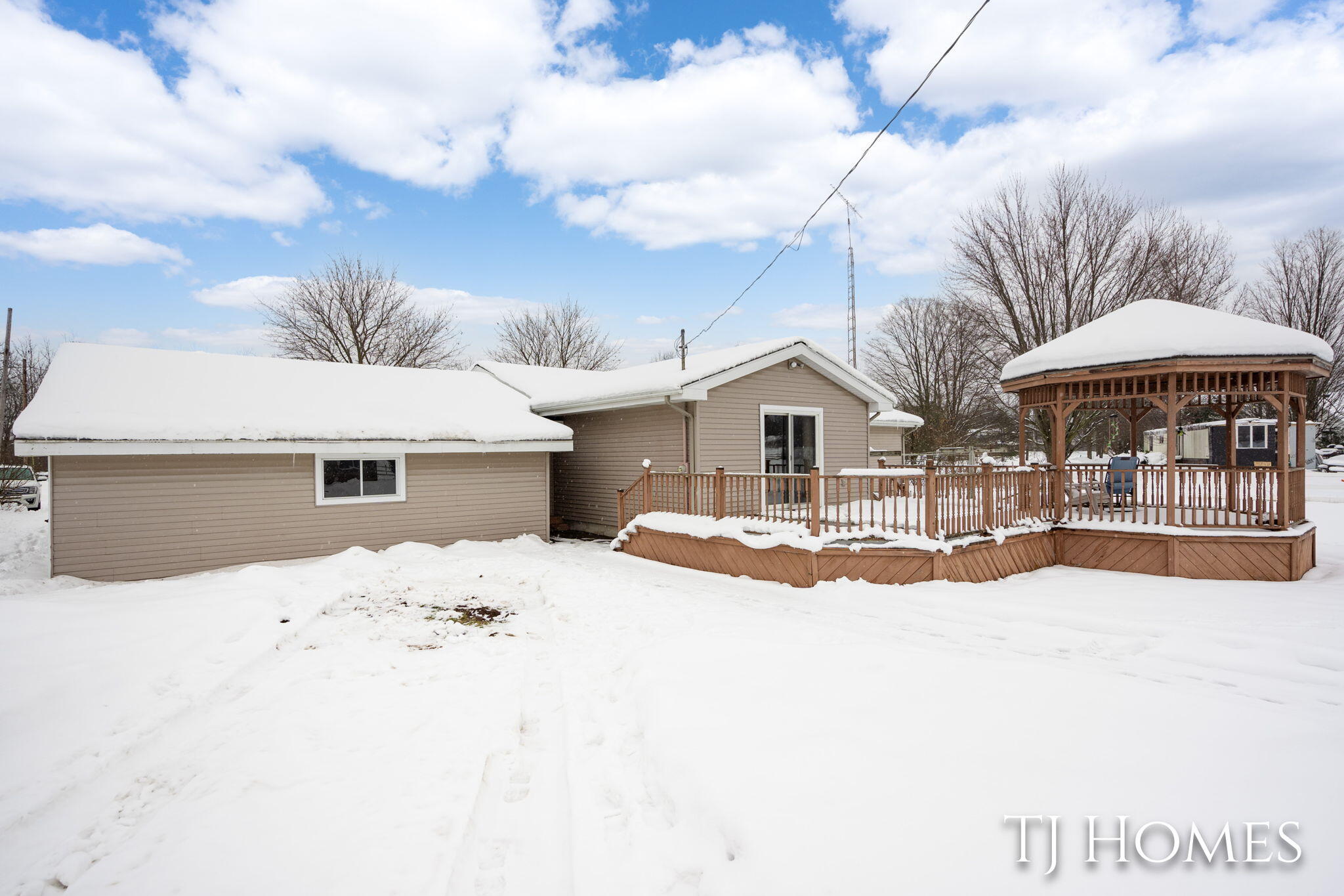 9091 East Hawley Road Hesperia, MI 49421 - Photo 27 of 44 3-web-or-mls-9091 Hawley -3