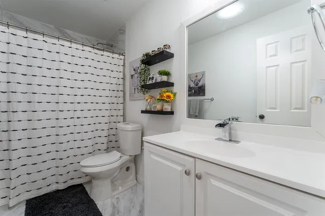 $425,000 | 3200 Hilltop Lane, Plano, TX 75075