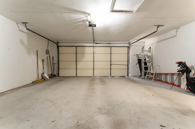 $425,000 | 3200 Hilltop Lane, Plano, TX 75075