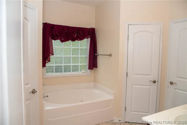 $1,975 | 36 Wateredge Lane, Sanford, NC 27332