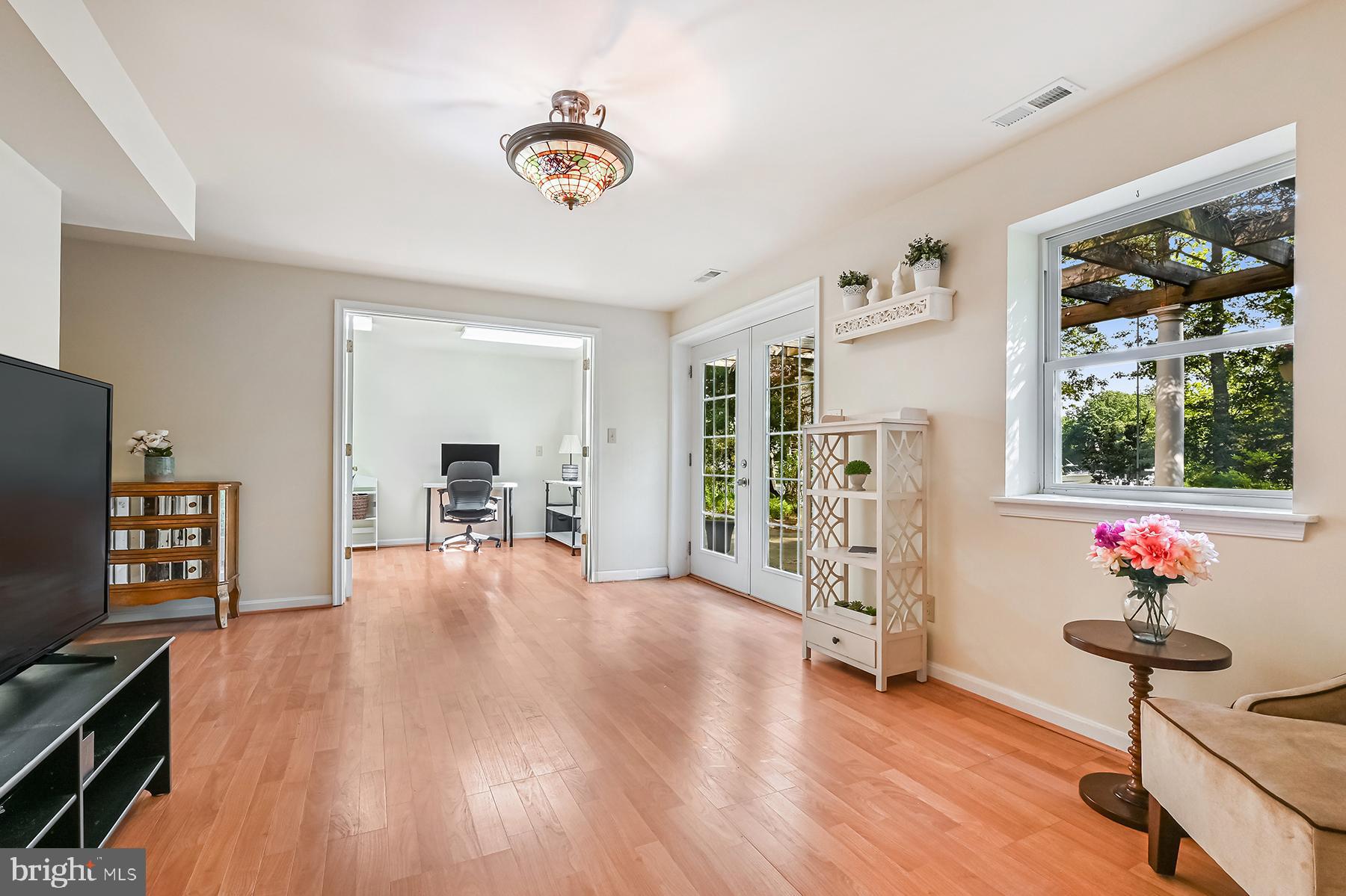 4119 Waterview Drive Edgewater, MD 21037 - Photo 24 of 34 Lower level living space with patio access