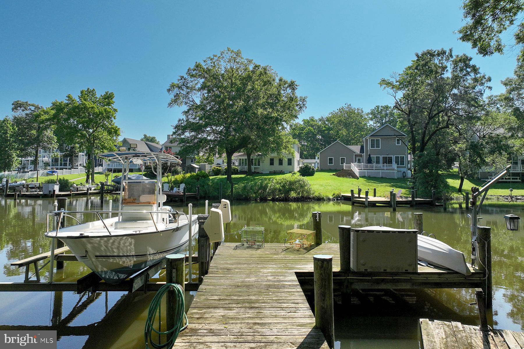 4119 Waterview Drive Edgewater, MD 21037 - Photo 33 of 34 Private pier with boat lift