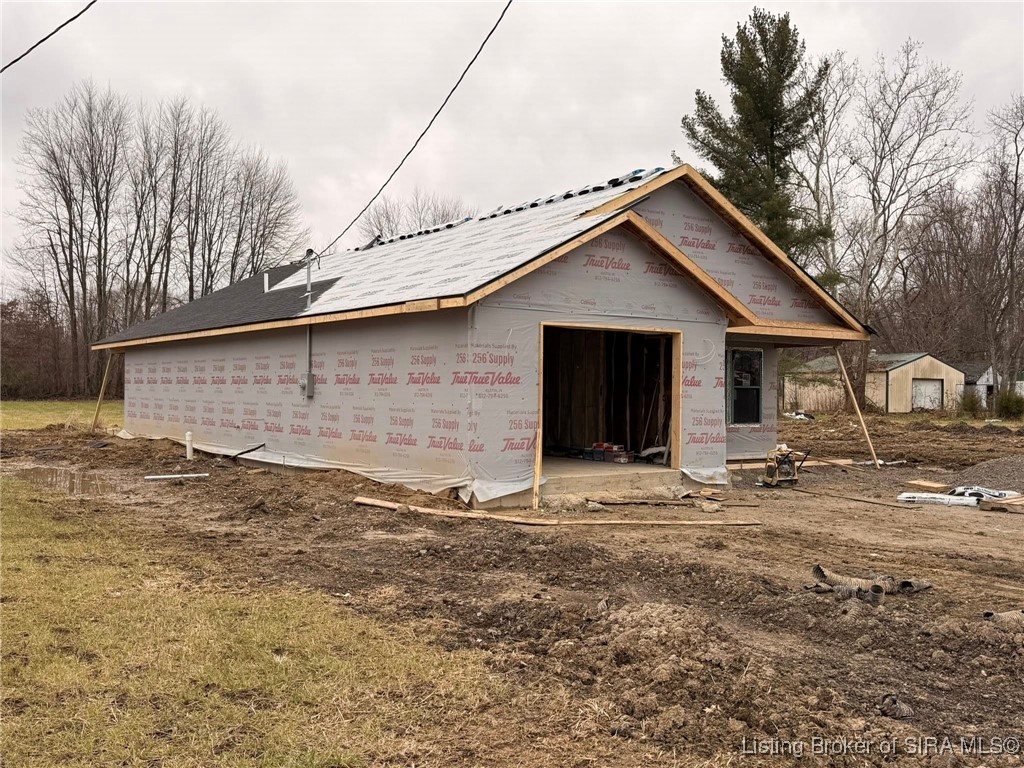 1166 South Riley Drive Scottsburg, IN 47170 - Photo 2 of 3