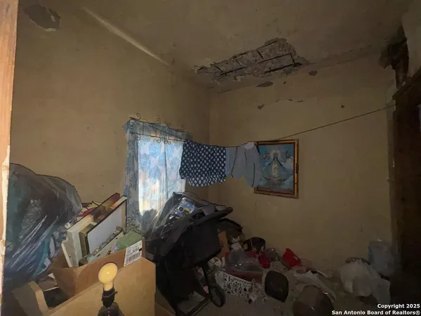 $63,000 | 2206 Smith Street, Laredo, TX 78046